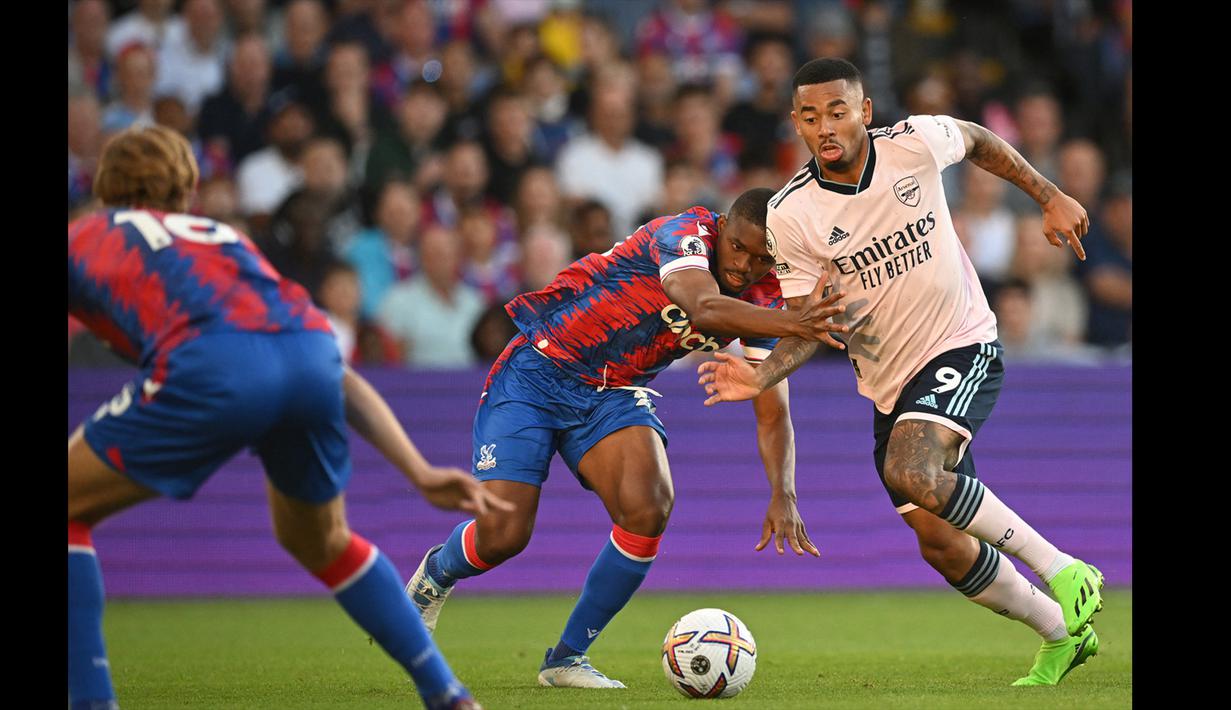 Gabriel Jesus yang juga diturunkan oleh Mikel Arteta bermain baik meski tidak mencetak gol dalam pertandingan kali ini. (AFP/Justin Tallis)