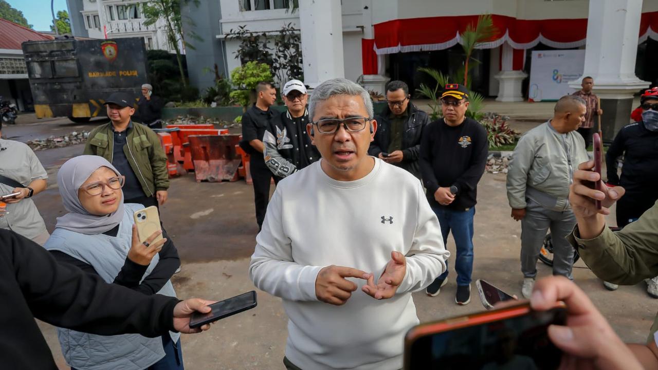 Pasca Demo Ricuh, Pemerintah Bandung Bergerak Cepat Pulihkan Kerusakan
