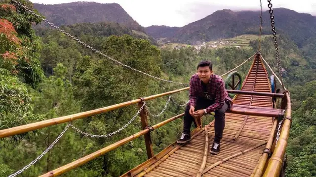 7 Potret Denny Caknan, Penyanyi Katonyono Medot Janji yang Viral