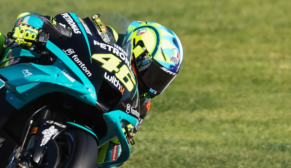 Namun, Rossi akhirnya telah memilih untuk berhenti pada akhir musim ini. MotoGP Valencia menjadi last dance atau tarian terakhir. (AFP/Jose Jordan)