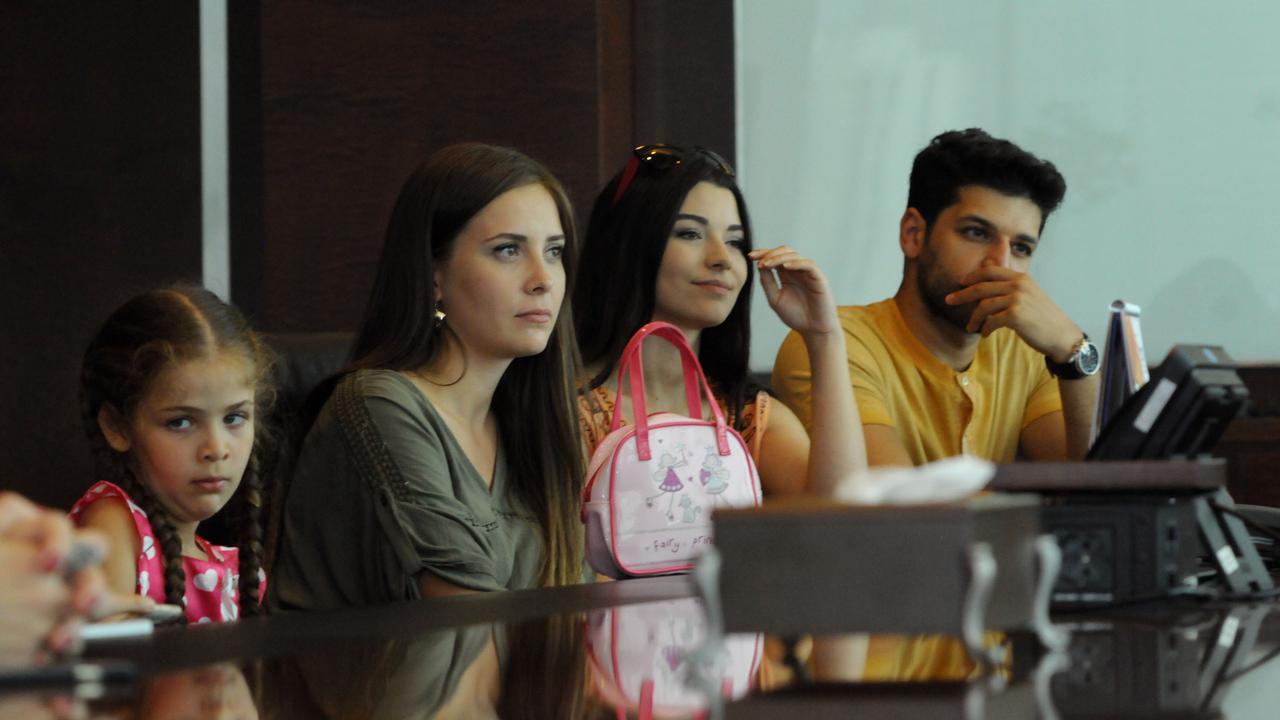 Pemeran Elif Akui Senang Hidangan Khas Indonesia