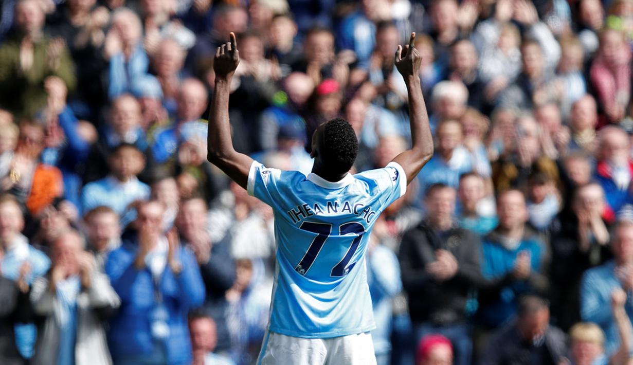 Kelechi Iheanacho berhasil mencetak dua gol dan turut membawa Manchester City menang 4-0 atas Stoke City dalam laga Liga Inggris di Stadion Etihad, Manchester, Sabtu (23/4/2016) malam WIB. (Reuters/Andrew Yates)