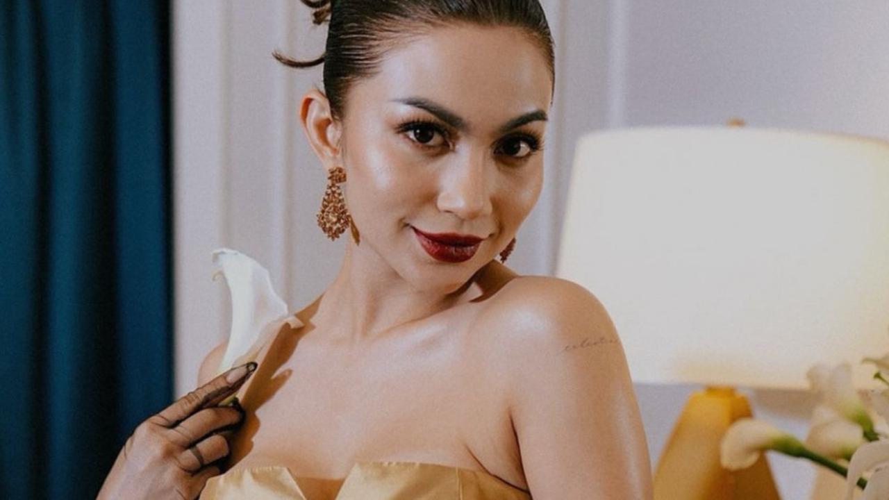Stunning! Potret Ariel Tatum Cantik & Anggun Dalam Balutan Ggaun Hitam Rancangan Didiet Maulana, Ramai Dipuji