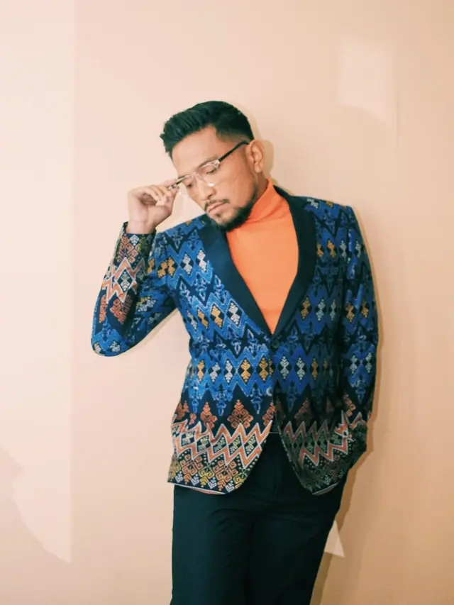 Presenter Imam Darto