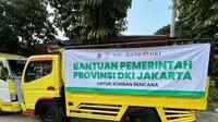 Pemprov Jakarta mengirimkan bantuan 7.000 kg beras dan paket sembako kepada warga terdampak banjir di Kota Bekasi, Jawa Barat. (Foto: Tim Humas Pemprov Jakarta)