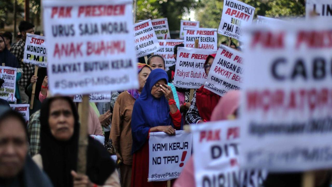 Selain itu, mereka juga menyebut bahwa pemerintah seharusnya hadir membuka lapangan pekerjaan seluas-luasnya, dan memberikan perlindungan bagi pahlawan devisa.