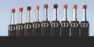 Dior baru saja mengeluarkan shade terbaru koleksi lipstik nude-nya. Total ada 9 shade terbaru koleksi lipstik nude dari Rouge Dior Forever. [Dok/Dior]