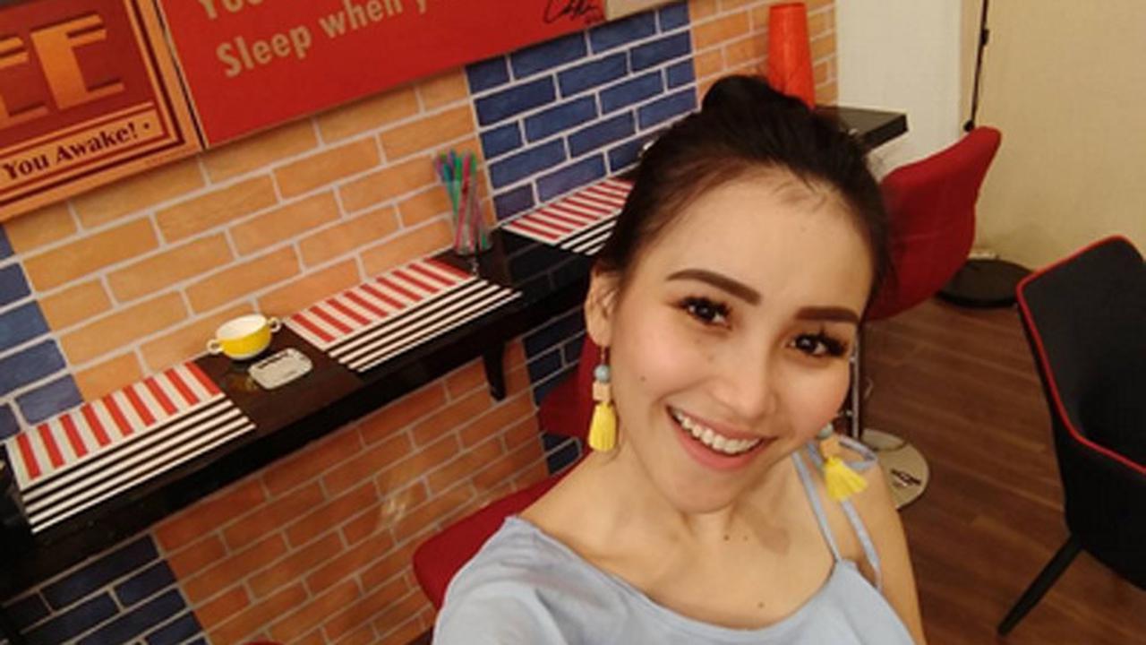 [Bintang] Ayu Ting Ting