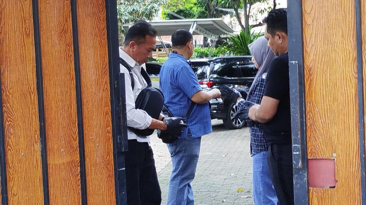 Teka-teki keberadaan anggota Satlantas Polres Kota Manado, Brigadir RAT di Jakarta terjawab.<br>