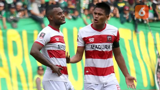 David Laly dan Fachrudin Wahyudi (Madura United)