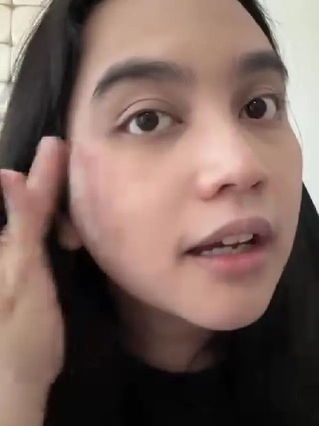 Tips Makeup Antimenor dengan Blush On Rp60 Ribuan Ala Rachel Amanda (credit: instagram/auroramanda95
