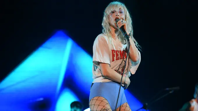 [Bintang] Penantian Usai, Paramore Akhirnya Obati Kerinduan Fans di Indonesia