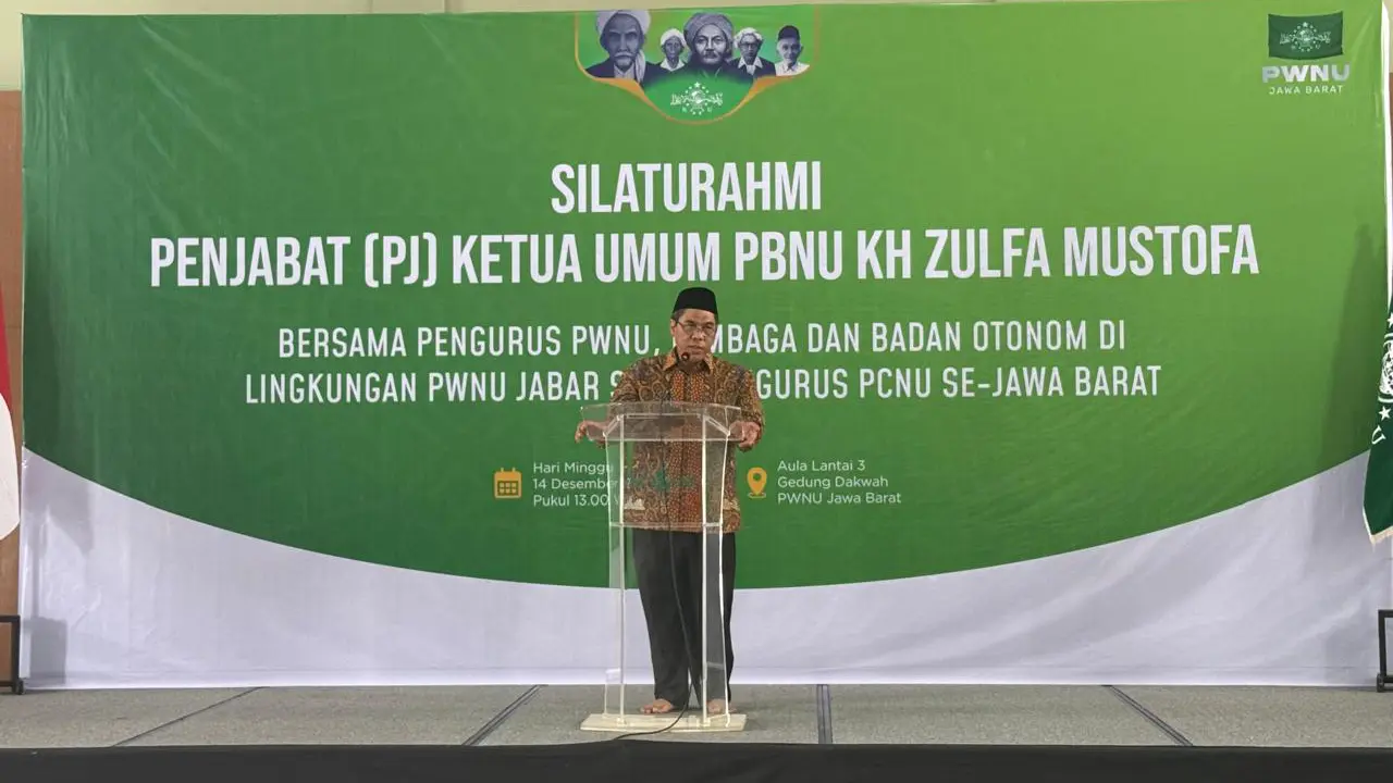Penjabat (Pj) Ketua Umum Pengurus Besar Nahdlatul Ulama (PBNU), KH. Zulfa Mustofa bersilaturahmi dengan jajaran Pengurus Wilayah Nahdlatul Ulama (PWNU) Jawa Barat, badan otonom (banom), lembaga-lembaga NU, serta para Rais dan Ketua Tanfidziyah Pengurus Ca