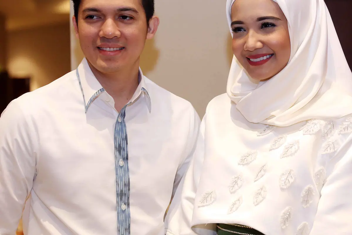 [Bintang] Zaskia Sungkar dan Irwansyah