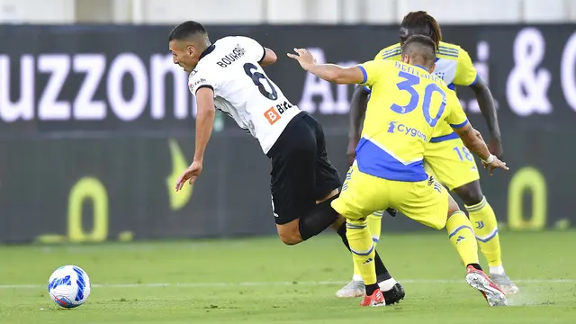 Liga Italia Spezia vs Juventus
