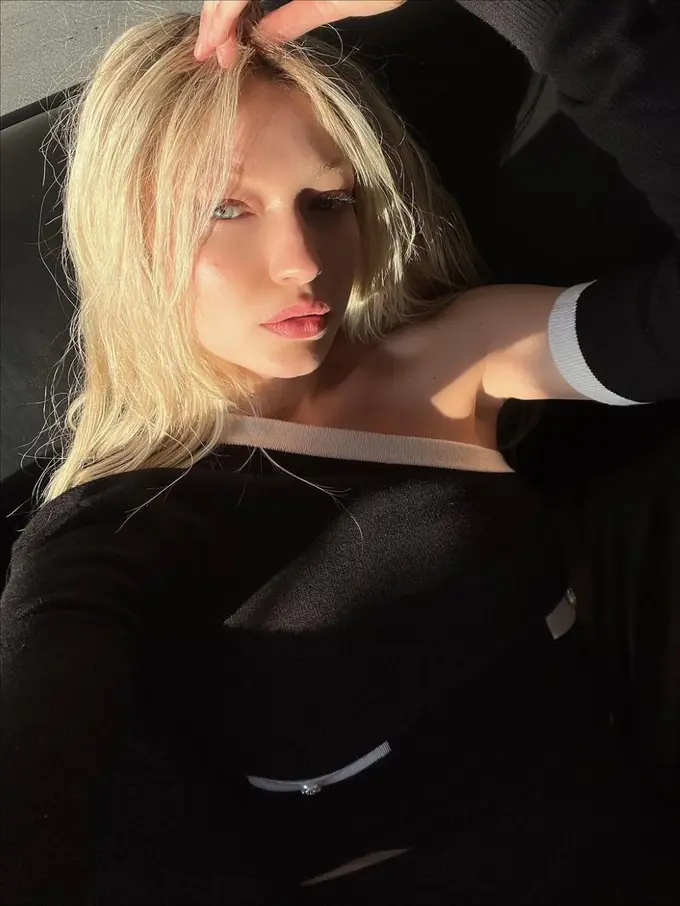 Mengenal Tren Bleached Brows, Teknik Alis yang Jadi Favorit Supermodel (photo by instagram.com/gigihadid)