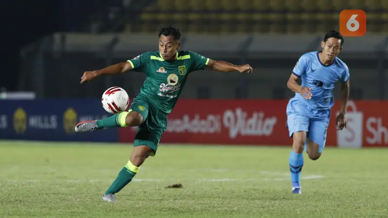 Persebaya Vs Persela.