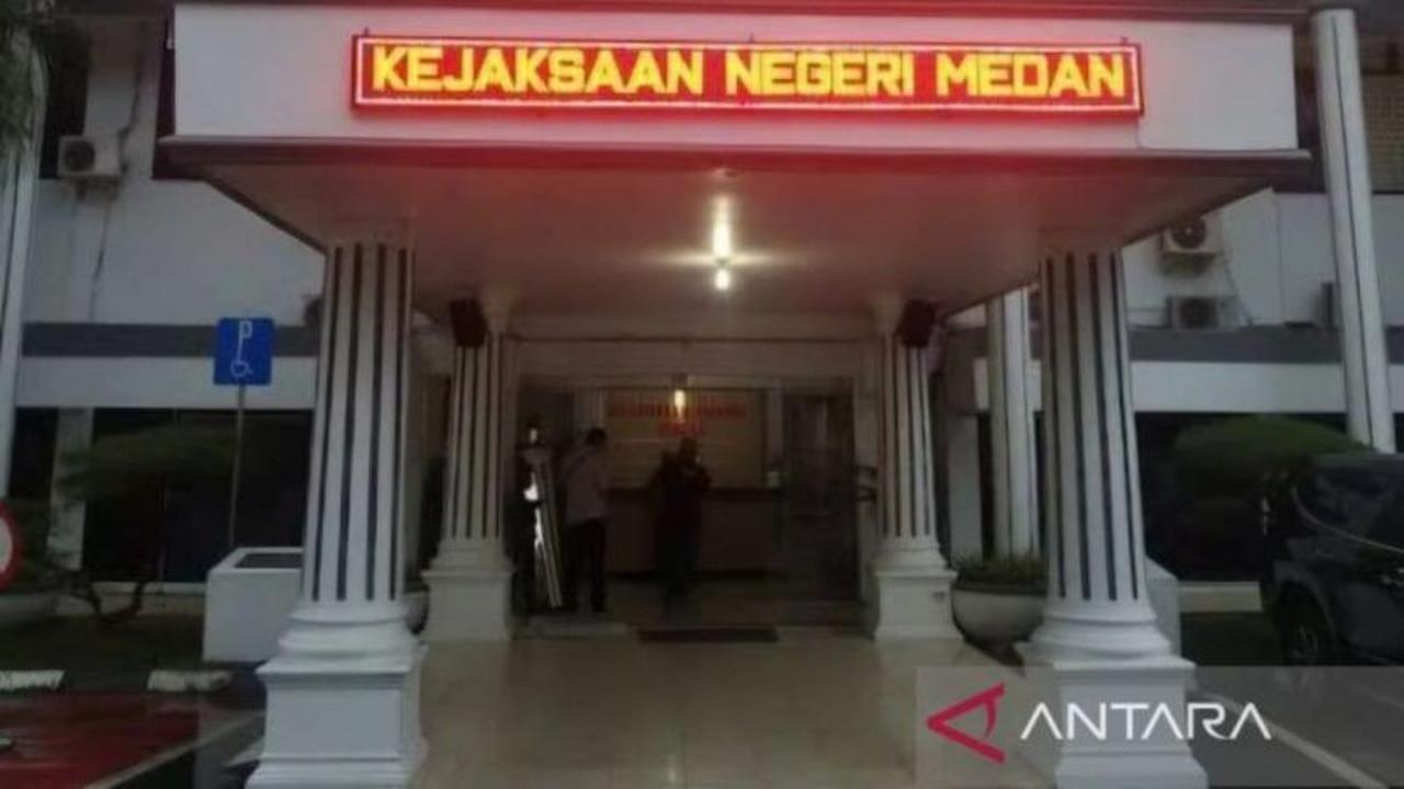 Kejari Medan Periksa Eks Direktur RSUD Pirngadi, Usut Dugaan Korupsi BLUD Miliar Rupiah