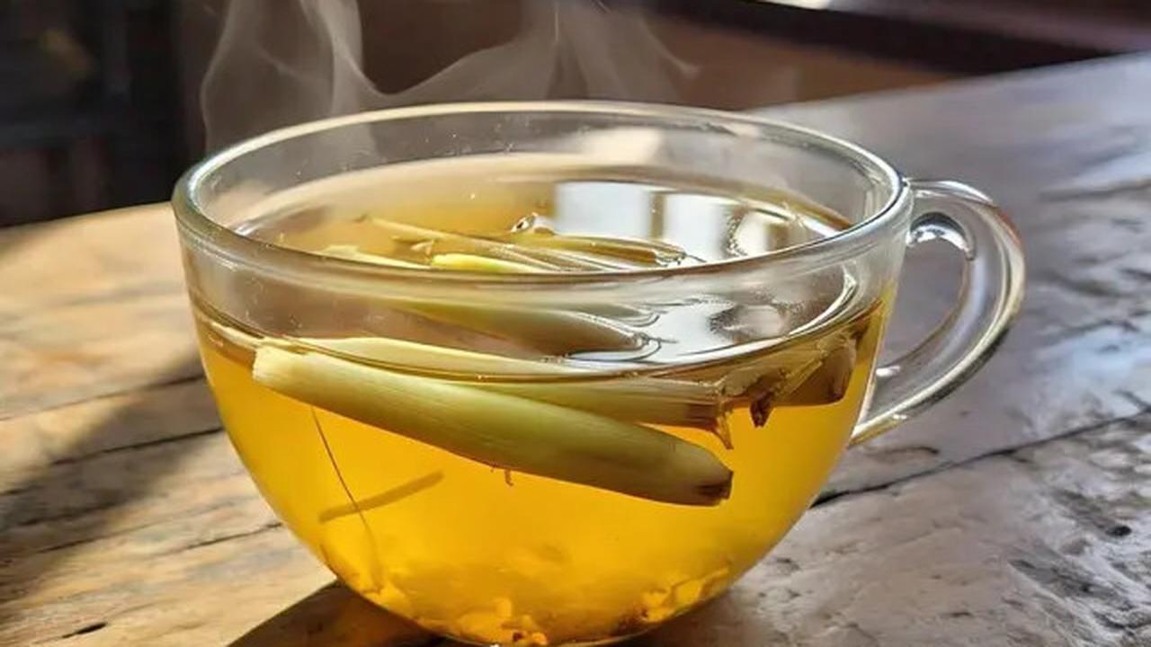 10 Resep Air Rebusan Akar yang Mampu Turunkan Kolesterol dan Asam Urat
