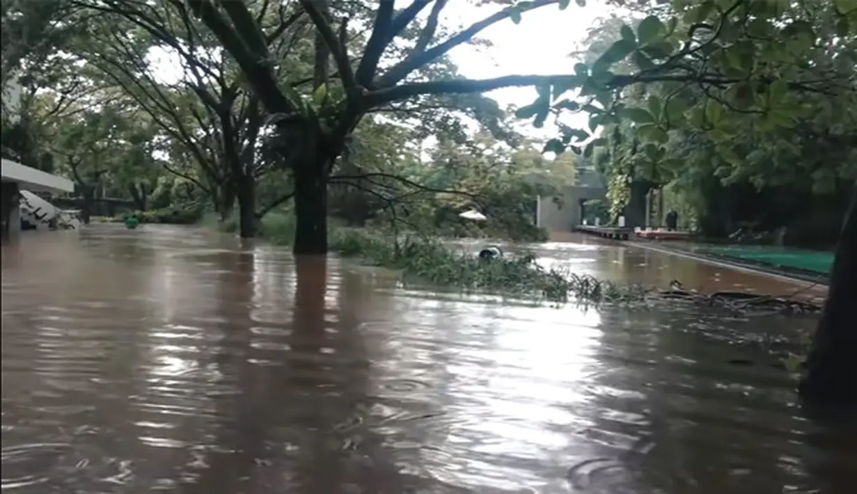 Rumah Irish Bella dan Ammar Zoni (Youtube/ Aish TV)