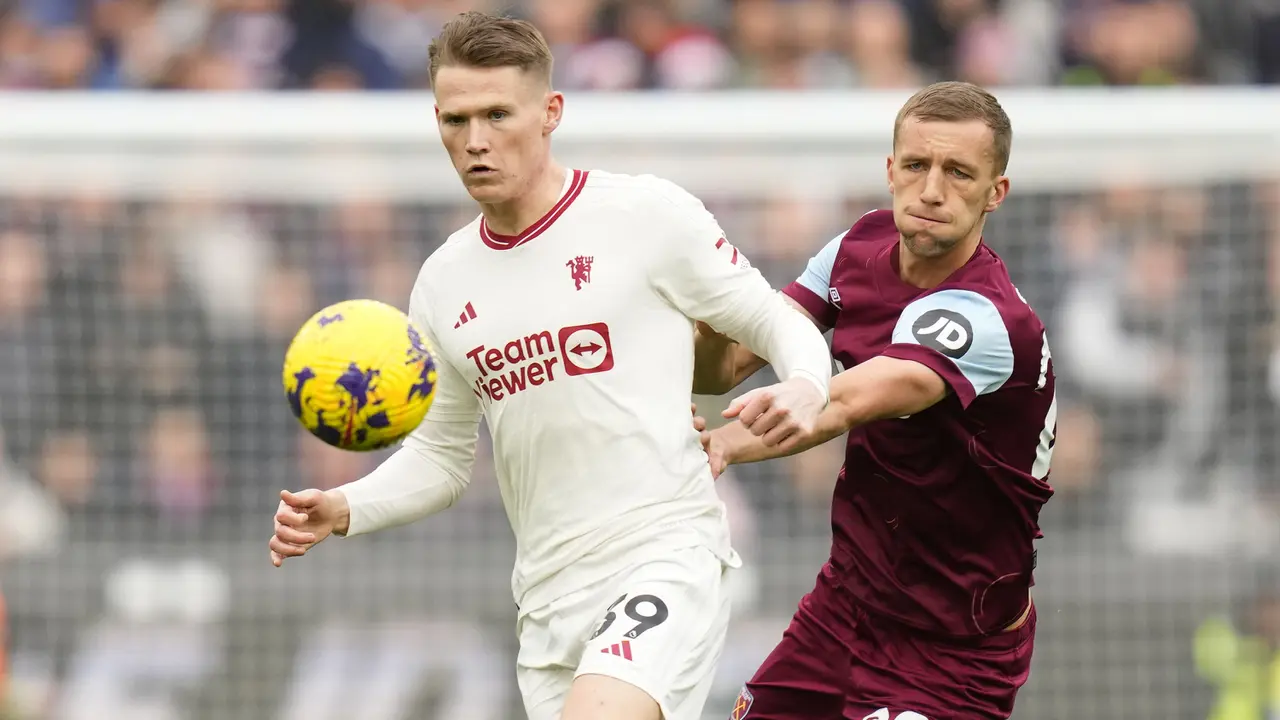 Foto: Manchester United Telan Kekalahan Kedelapan di Liga Inggris 2023/2024, Giliran Digetok West Ham United!