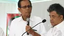 Informasi meninggalnya komedian yang memiliki ciri khas rambut berwana keemasan ini (kanan) diperoleh Liputan6.com dari pesan berantai yang tersiar di kalangan wartawan. (Liputan6.com/Faizal Fanani)