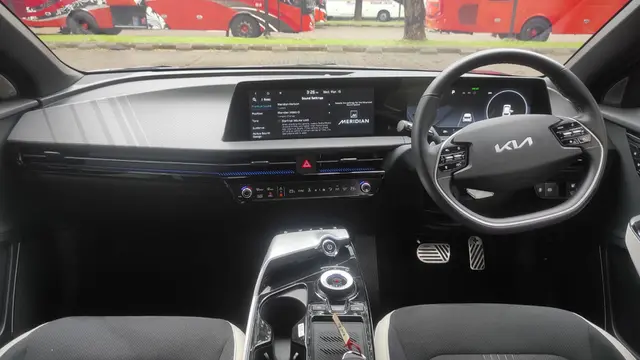 Nyobain Kia EV6 GT-Line, Menikmati Mobil Listrik Buas Korea Selatan (Arief A/Liputan6.com)