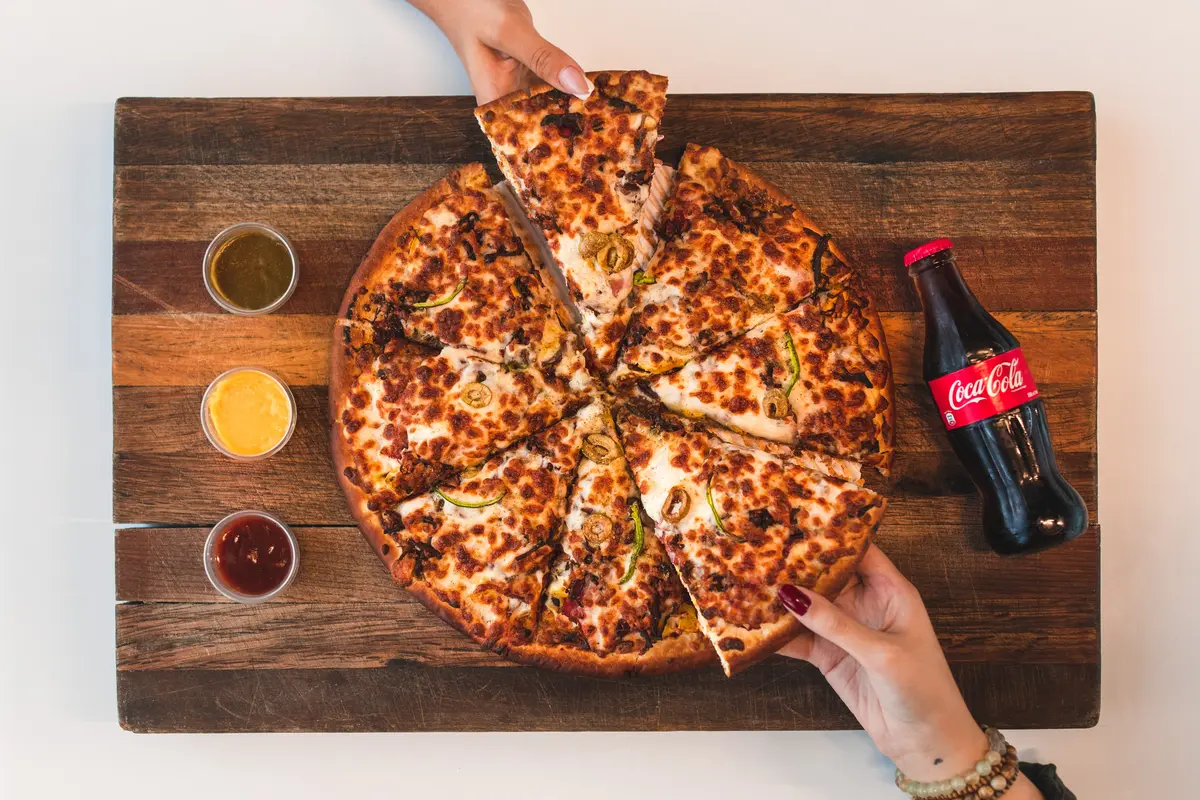 Pizza/dok. Unsplash Mahyar