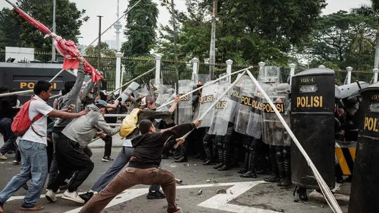 Kasus Ojol Tewas Dilindas Rantis, Anggota Brimob Jalani Sidang Etik