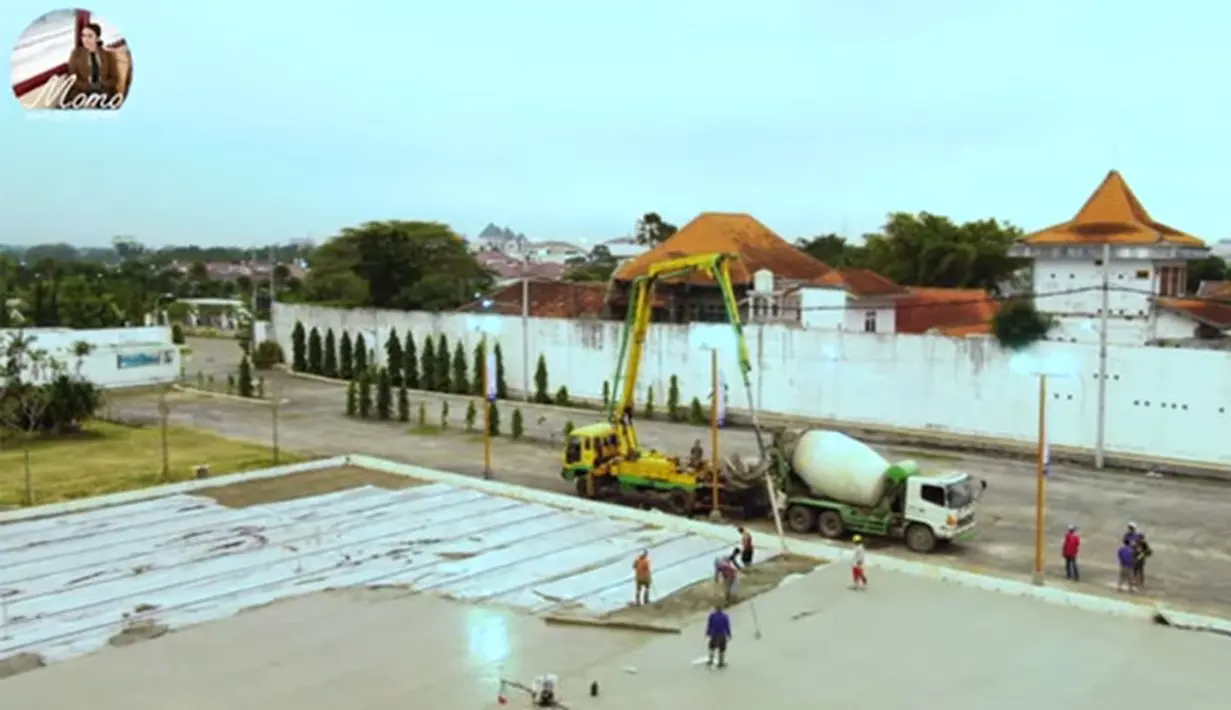 Momo Geisha (Youtube/Momo Youtube Channel)