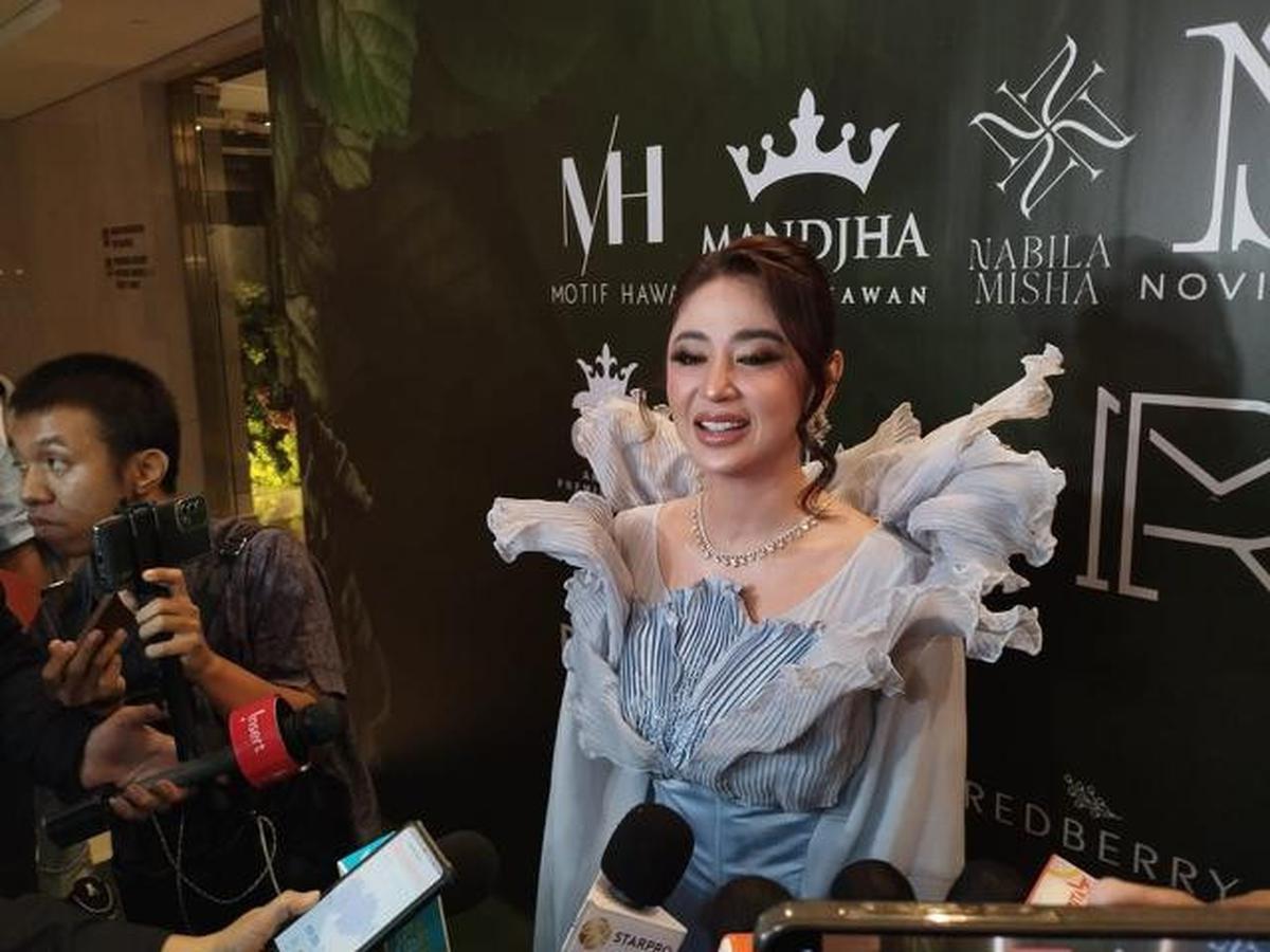 Dewi Perssik Temukan 16 Akun Terorganisir Sebar Hoaks Dirinya Meninggal, Ada yang Ngaku Jadi Suruhan