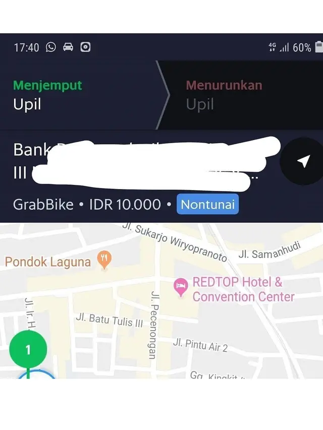 Aksi Nyeleneh Driver Ojol dan Penumpang Ini Bikin Senyum Tipis