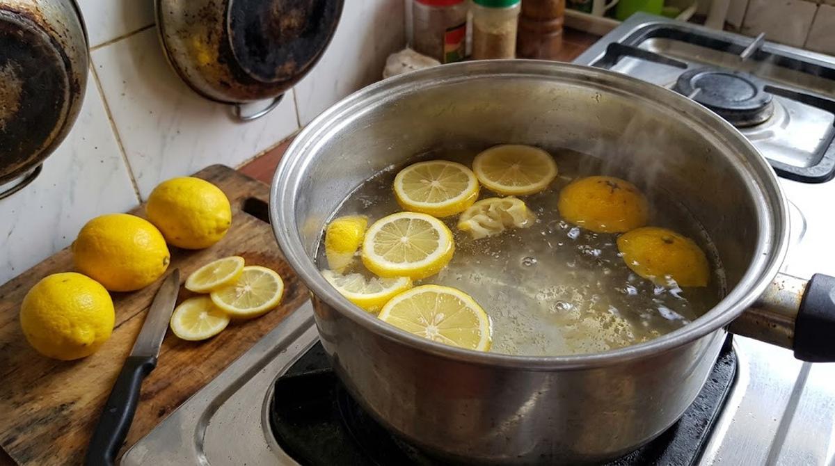 Cara Menghilangkan Kerak Air di Panci