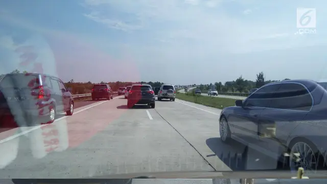 Mudik Natal, Antrean Panjang Tol Palimanan Hingga 5 Km