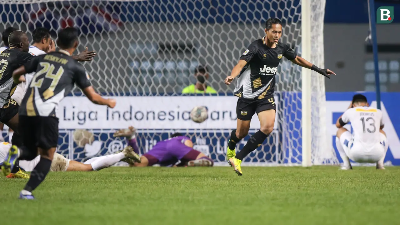 Foto: 3 Eks Persis Solo Cetak Gol, Laga Dewa United Kontra PSIM Yogyakarta Tuntas Tanpa Pemenang dalam Matchday Pertama Babak 8 Besar Liga 2
