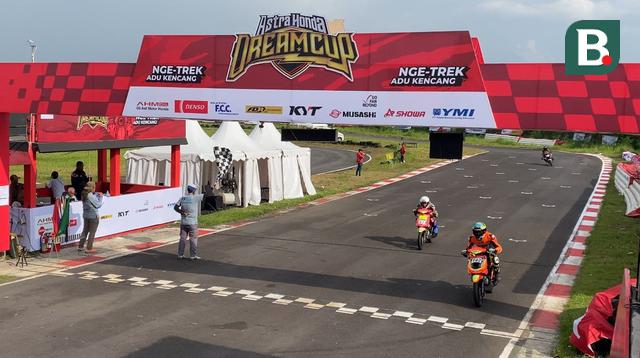 Astra Honda Dream Cup (AHDC) 2026 di Sirkuit Bukit Peusar, Tasikmalaya, Jawa Barat, yang digelar pada 23-24 Mei 2026. (Bola.com/Benediktus Gerendo Pradigdo)