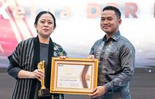 Terima Award dari Forum Pers DPR, Puan Sebut Kerja Parlemen Butuh Dikawal Media