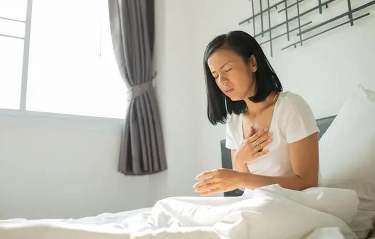 Beda Sesak Napas karena Penyakit Jantung, Paru dan Lambung