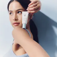 FIMELA telah mencoba langsung sunscreen terbaru dari Maudy Ayunda dan From This Island, White Tea Ultra Light Protective Sun Serum. Seperti apa hasilnya? [Dok/From This Island].