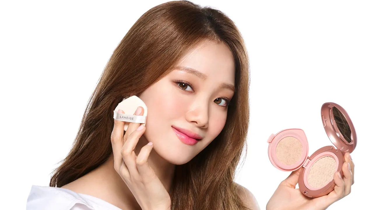 Tutorial Flawless Make Up Look yang Bikin Kamu Secantik Selebriti Korea