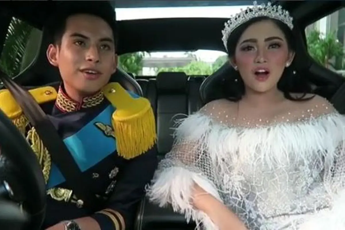 Seru! Sebelum Resepsi Pernikahan Rachel Vennya Karaoke di Mobil