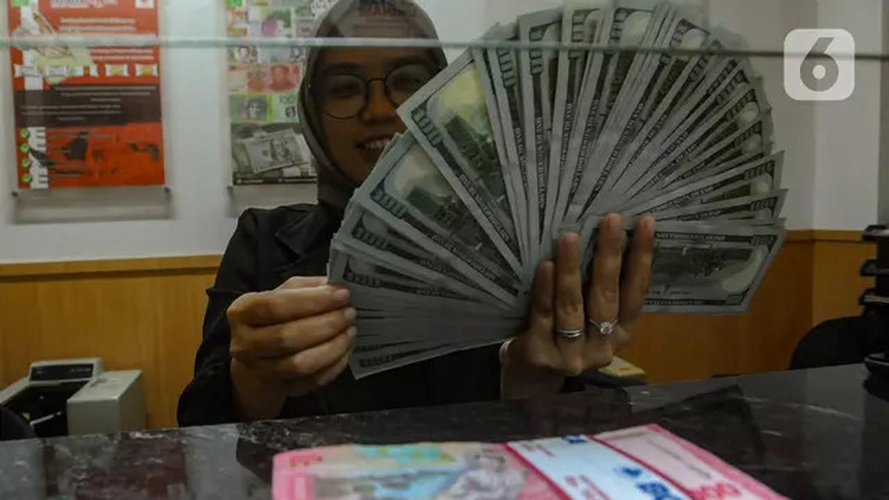 Rupiah Menguat di Tengah Penantian Data Pertumbuhan Ekonomi