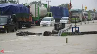 Banjir 1 Meter, Jalur Pantura Semarang-Surabaya Lumpuh