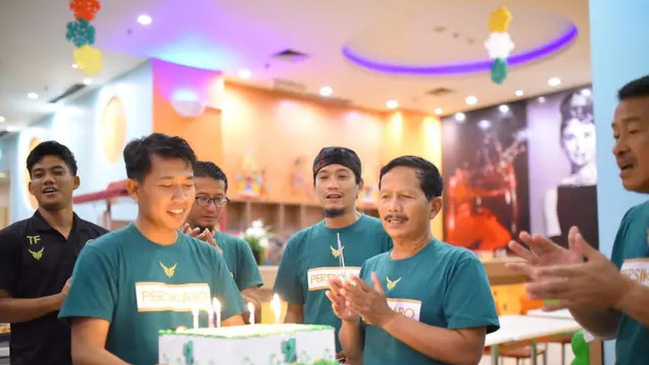 Djadjang Nurdjaman Kembali ke Persib Bandung
