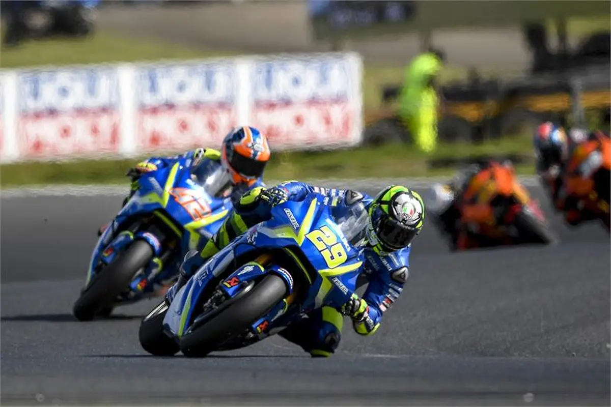 Andrea Iannone, Alex Rins, Suzuki