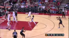 Berita video game recap NBA 2017-2018 antara Houston Rockets melawan Phoenix Suns dengan skor 113-102.