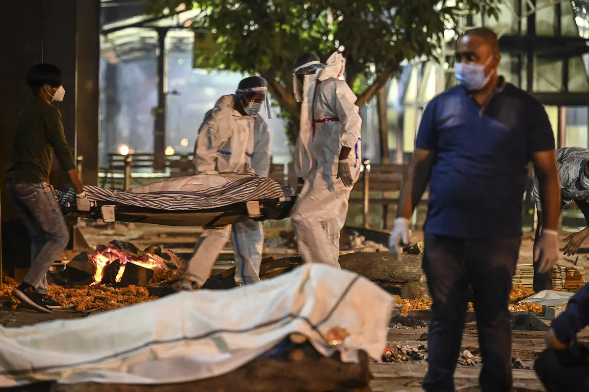 Aktivitas Krematorium Saat Gelombang Kedua Corona di India