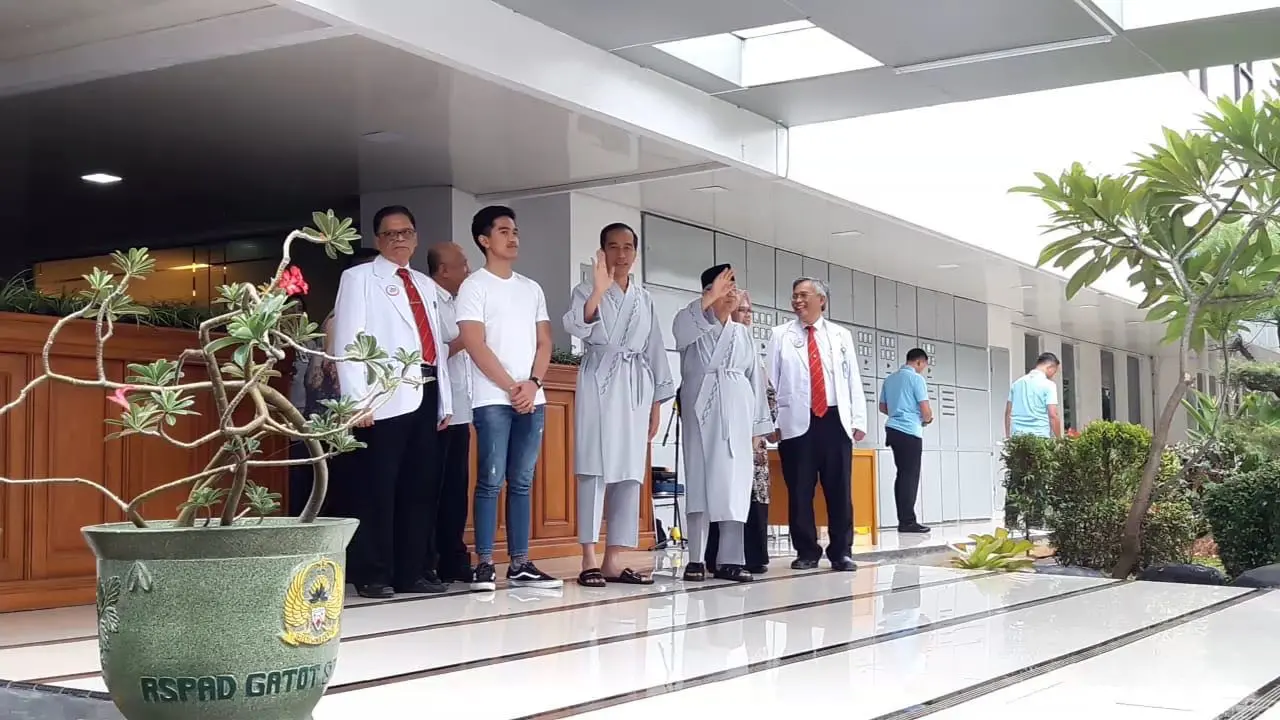 Pasangan bakal capres dan cawapres Joko Widodo atau Jokowi dan Ma'ruf Amin menjalani tes kesehatan di RSPAD, Jakarta