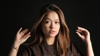Tips Rebecca Klopper Hadapi Cinta Segitiga, Pikirkan Kebahagiaan Diri Sendiri Dulu