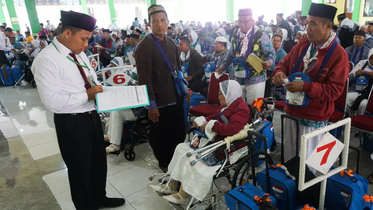 Calhaj Risti Embarkasi Solo
